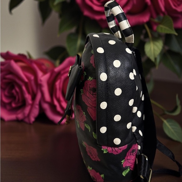 BETSEY JOHNSON hot pink & black moody dark rose FLORAL BACKPACK adorable.❤️ main image 4